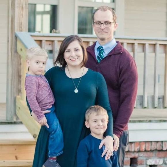 Meet your Posher, Savanna - Picture 1 of 1